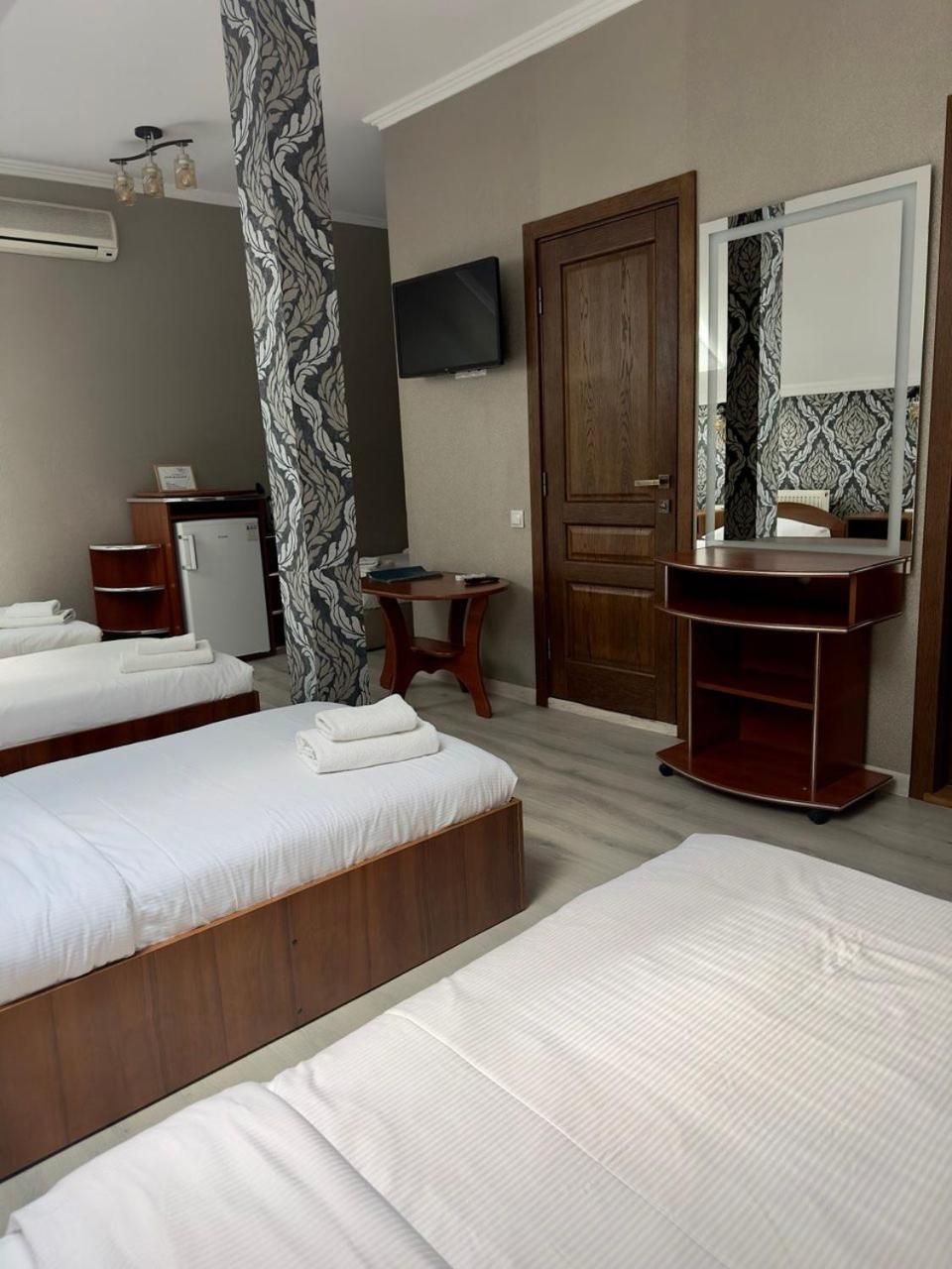 Hotel Львівський Esterno foto