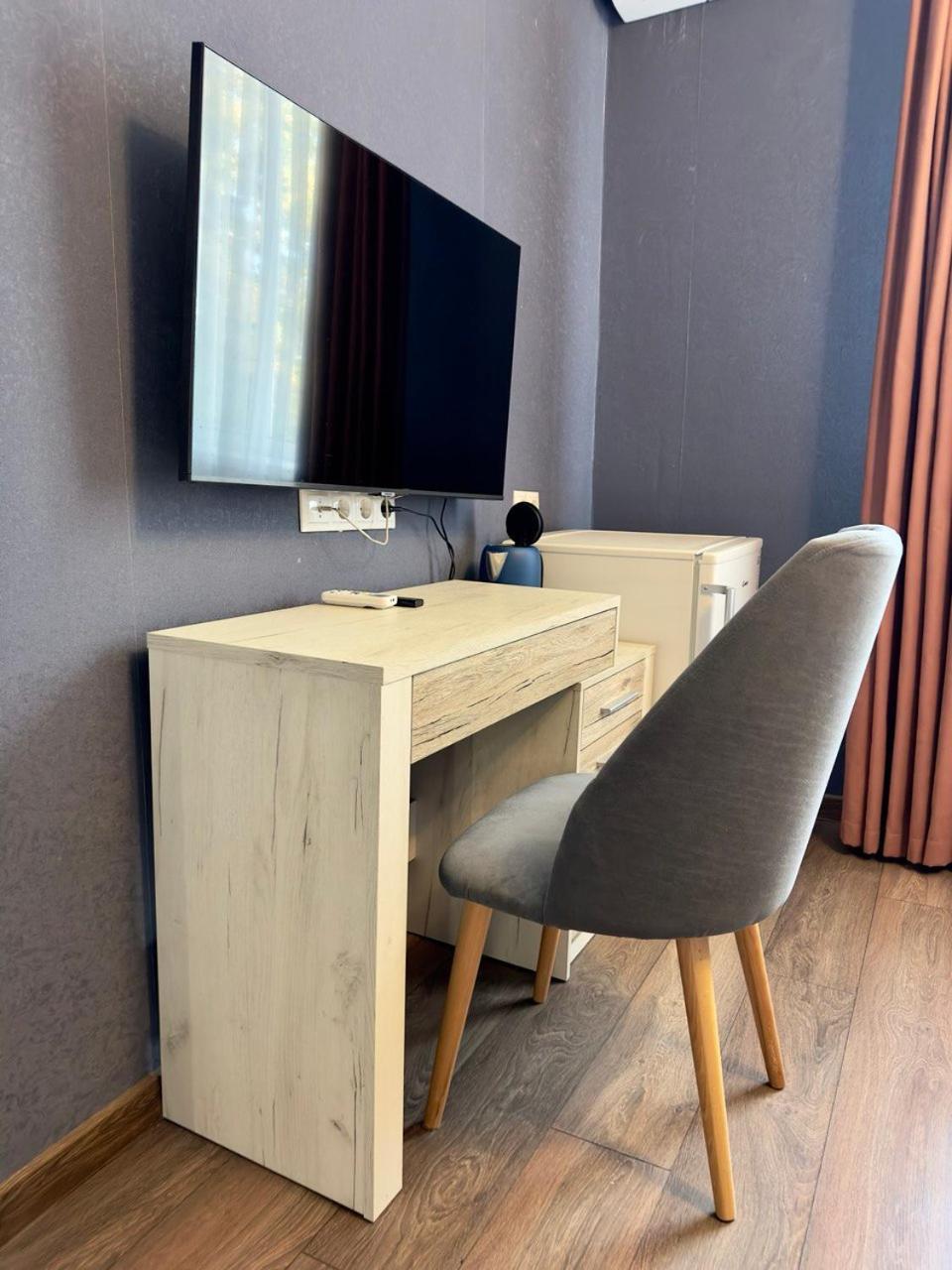 Hotel Львівський Esterno foto