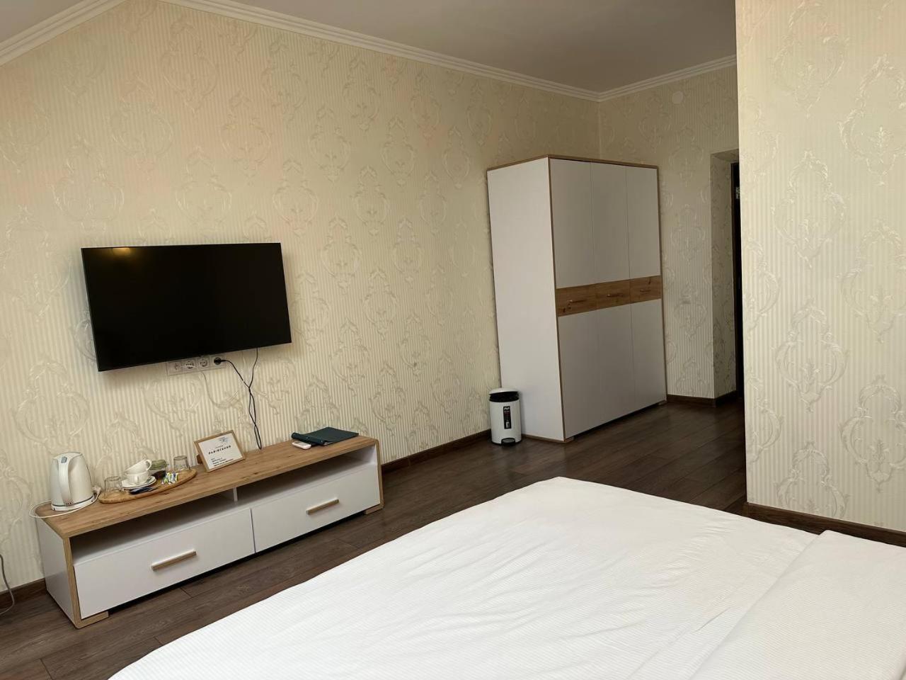 Hotel Львівський Esterno foto