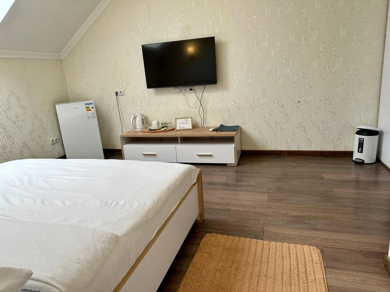 Hotel Львівський Esterno foto